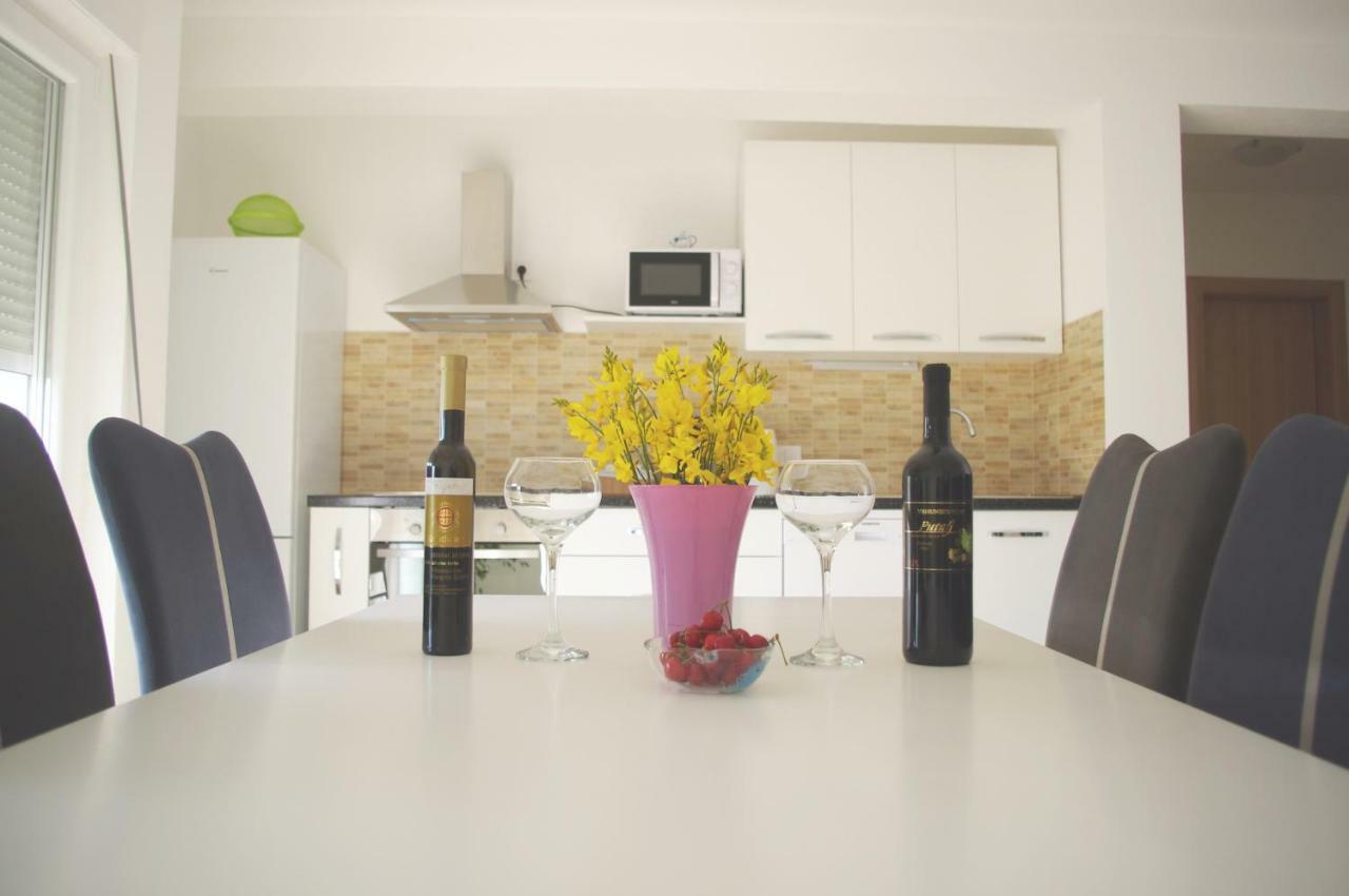 Apartment Lumago Kaštela Esterno foto