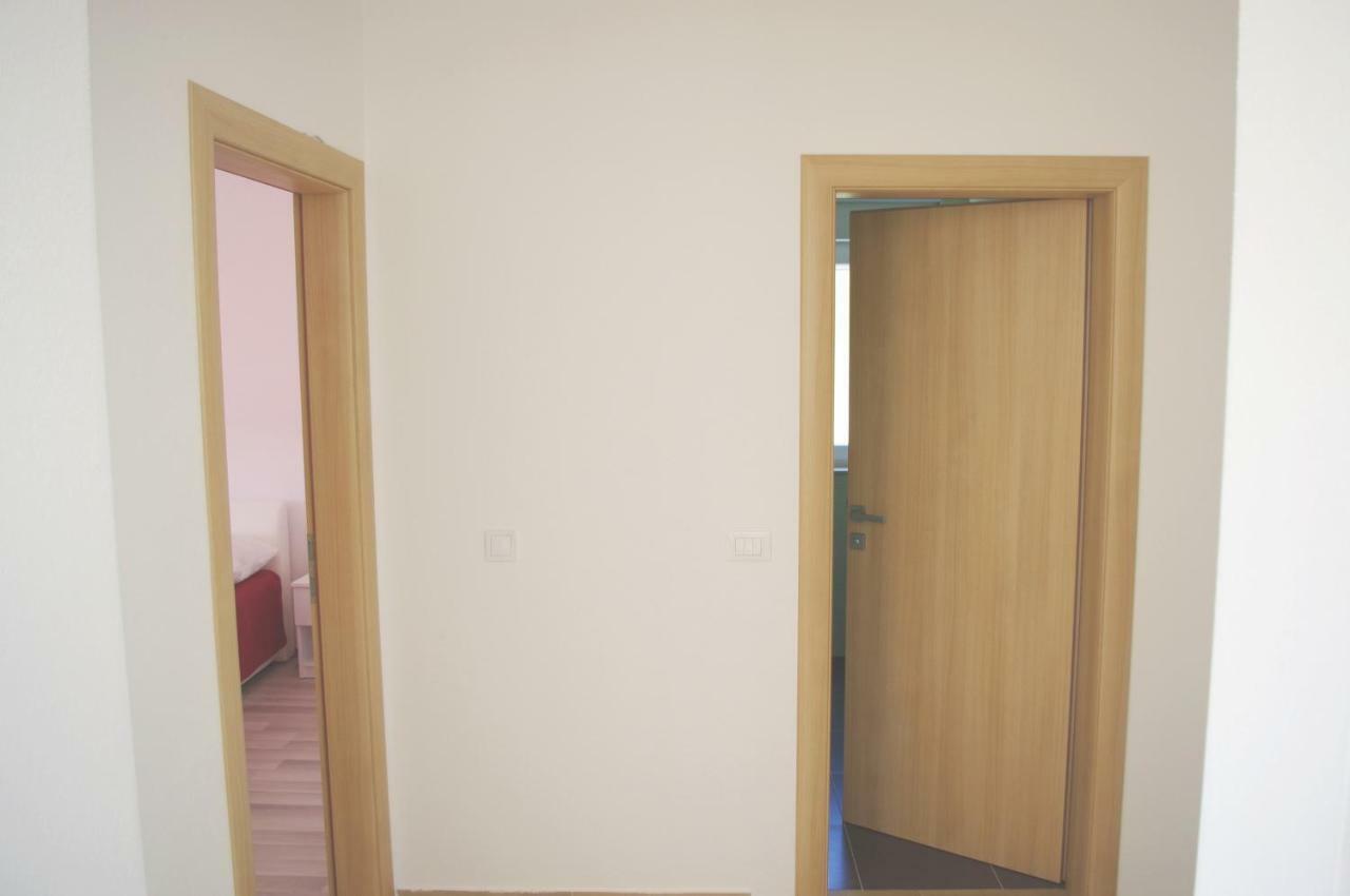Apartment Lumago Kaštela Esterno foto